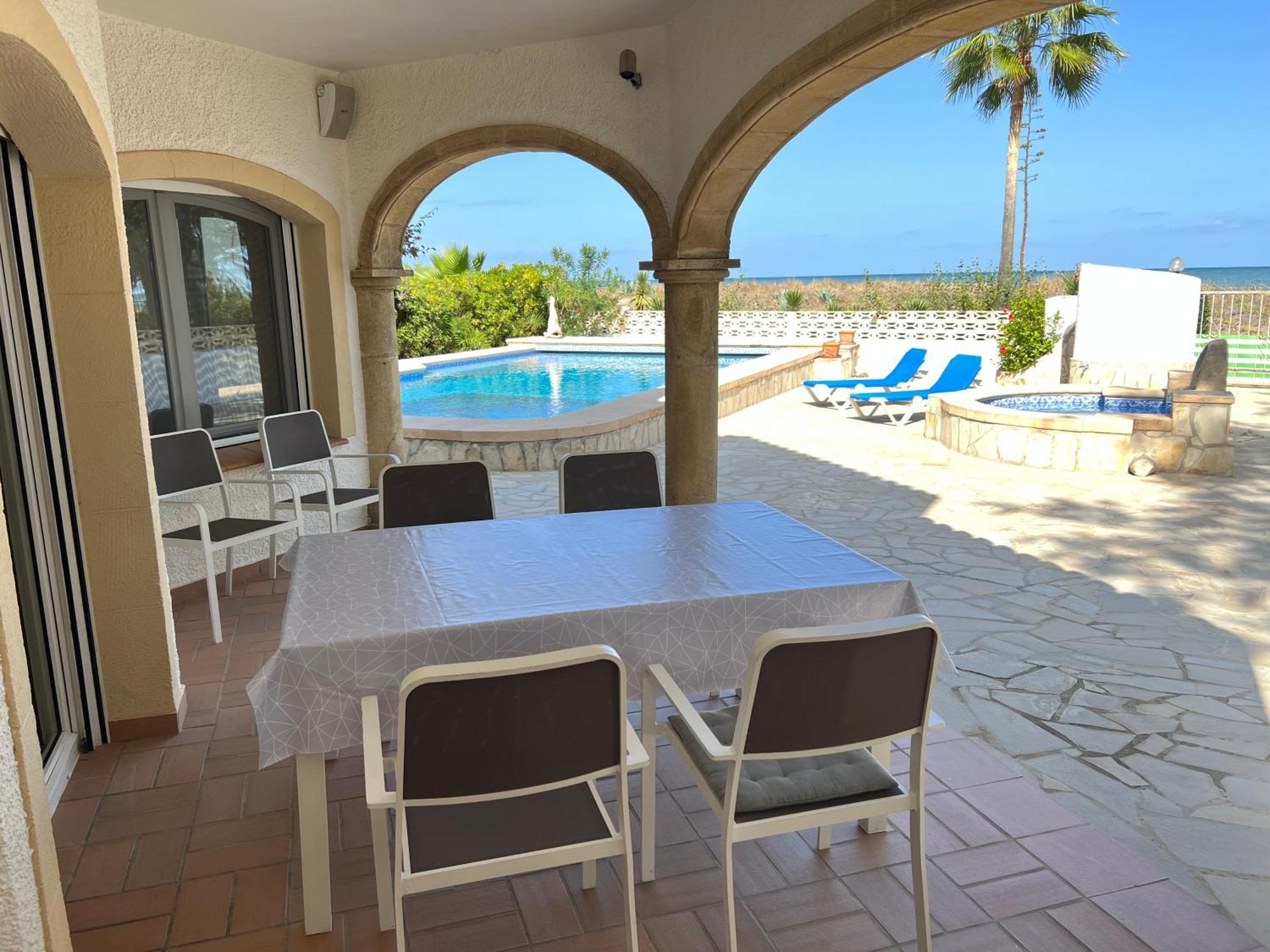 Chalet En La Playa Con Piscina Privada - Holavivienda Inmobiliaria Dénia Exterior foto