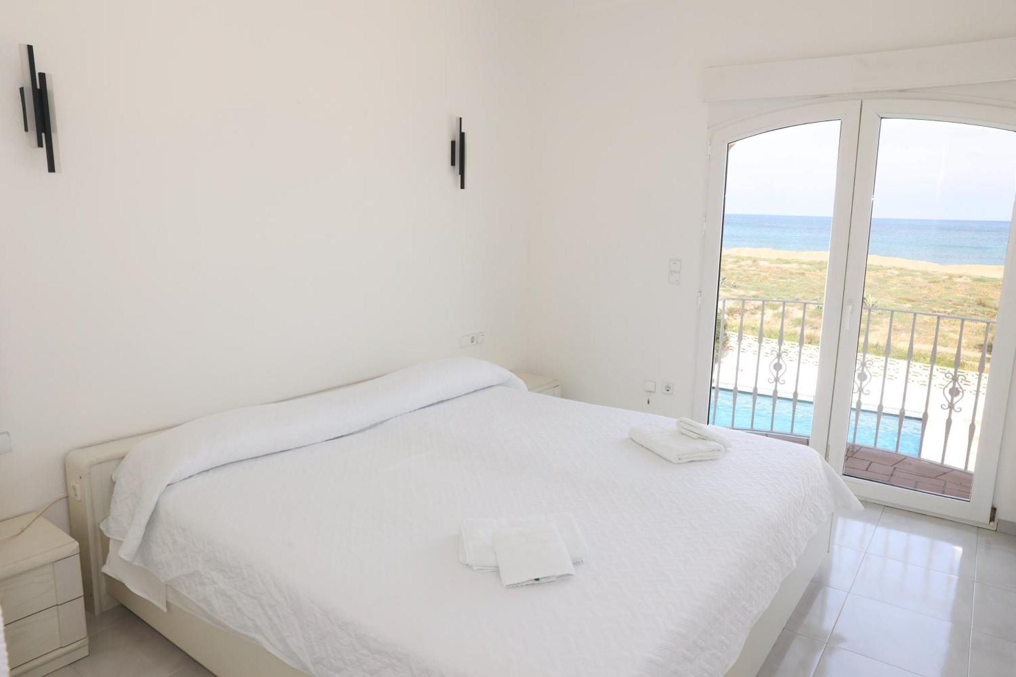 Chalet En La Playa Con Piscina Privada - Holavivienda Inmobiliaria Dénia Exterior foto